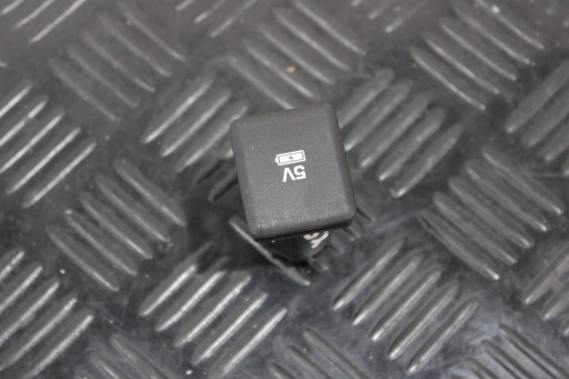 adattatore USB JPLA-19010-CA JAGUAR e-PACE X590 EV400