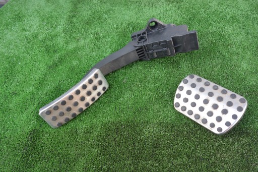 accelerator pedal cap brakes potentiometer AMG MERCEDES-BENZ CLA W117 EUROPA