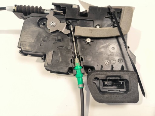 zár ajtó LT 4K0839015R AUDI A6 C8 ALLROAD