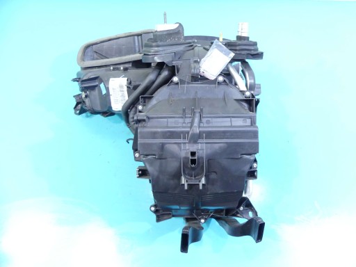 AV11-A018W12-AB, AV11-19B555-AD - ОБОГРЕВАТЕЛЬ КОРПУС FORD B-MAX 12-17 ЕВРОПА