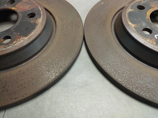 Audi A5 8T Bremsscheibe Beläge Bremsbeläge heck 8K0615601J