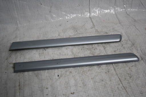 VW GOLF IV БРИЗГОВИКИ ПРАВИЙ ЛІВИЙ КОЛІР LB5S