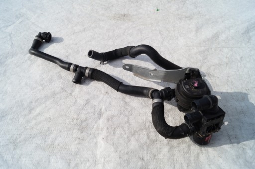 Pompe eau moteur auxiliaire Tuyaux d’eau BMW X1 F48 X2 F39 9356119 8679885 9147347 9367388