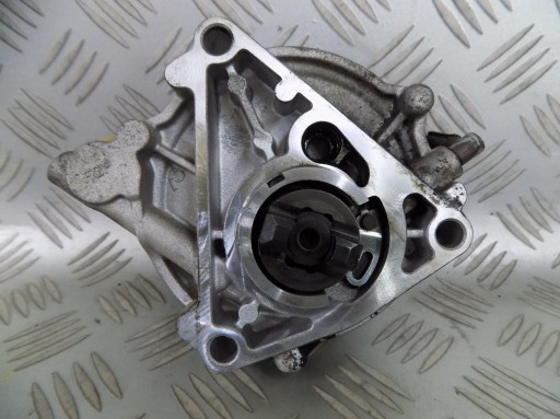 VECTRA C 1.9 CDTI 120KM ВАКУУМНЫЙ НАСОС