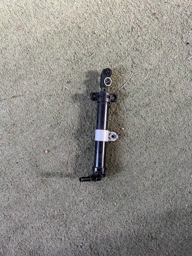 254186 - ФАРООМЫВАТЕЛЬ MASERATI LEVANTE L90084308