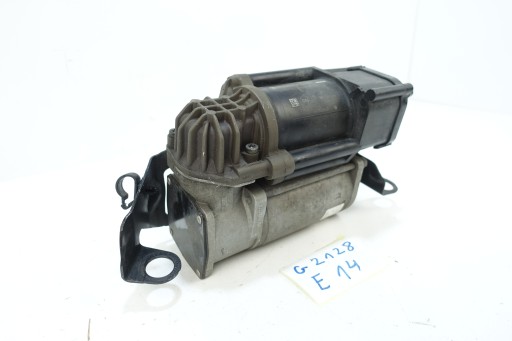 MERCEDES E-KLASA W213 2013- compressor; springing A2133200004