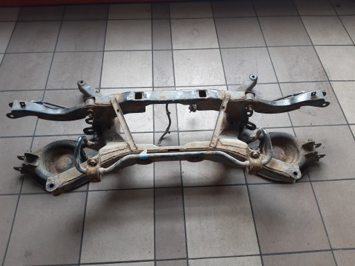 Suzuki xl7 3.6 07-09 сани коляска задняя балка