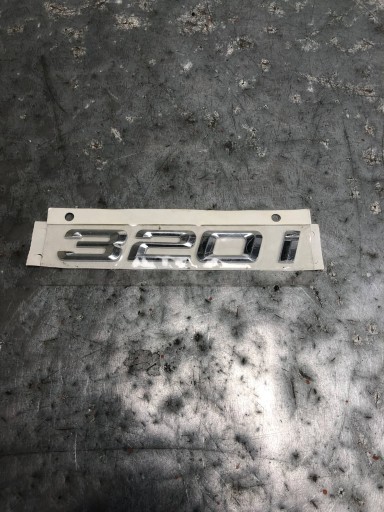 Logo EMBLEMAT del cofano posteriore BMW F30