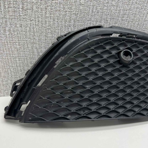 MERCEDES E-KLASA 213 LIFT grid grille right A2138853003 original