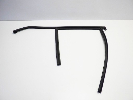 31864022 - VOLVO XC40 2021 ПРОКЛАДКА ВІКОННА РАМА ПРАВА ЗАДНЯ