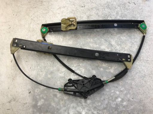 window regulator right front AUDI A4 B8 8K0837462