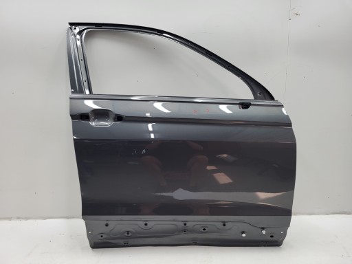 2015- 5N - Передні праві двері vw tiguan