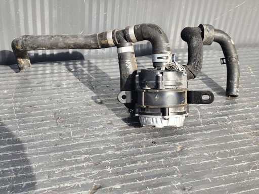 CUPRA FORMENTOR vodena pumpa 04L965567