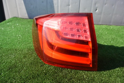 lámpa bal far sárvédöt LED BMW 5-SERIA F11 EUROPA