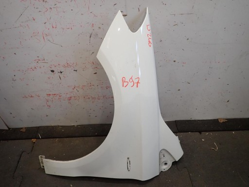 fender front front left MERCEDES B-KLASA W246