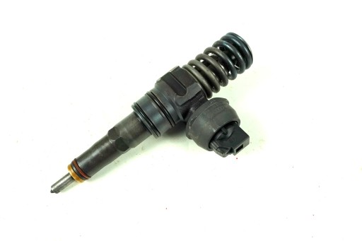 nozzle injector VW CADDY 3 III 2K 2.0 SDI 038130073AP 0414720221