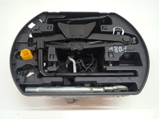 gear lever for the car key UCHO insert 9817224380 Peugeot 208 II (2019- )
