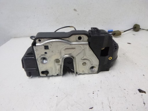 lock rear part right Mercedes W203 C180 2037300235