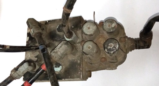 AE4440 - 4-контактний клапан Renault Premium Midliner DCI