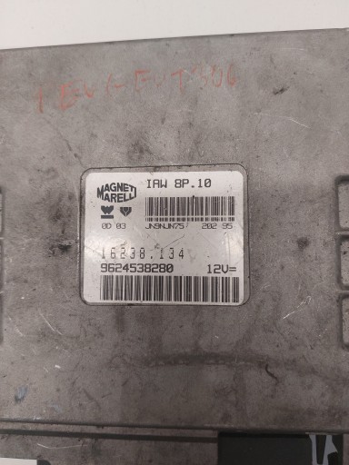 Unité de contrôle Moteur PEUGEOT CITROEN IAW8P10 9624538280