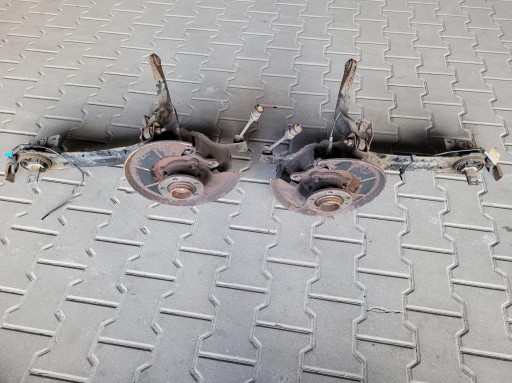 Mozzo FUSELLO perno mozzo posteriore posteriore Destro AWD 4X4 VOLVO XC60 e 2.4 D5