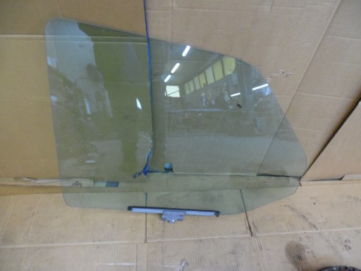 VW T4 CARAVELLE скло в передній правій двері