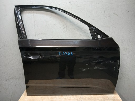 dveře předek pravé SKODA KAMIQ 568