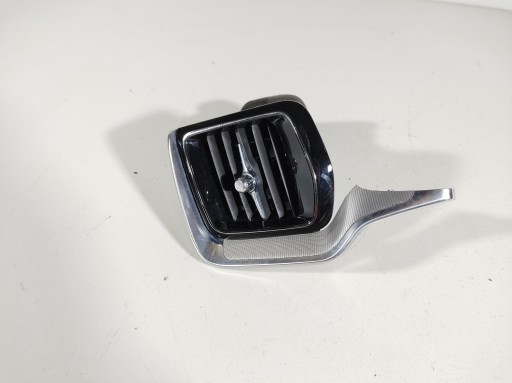 VOLVO V60 18R-вентиляционная решетка л