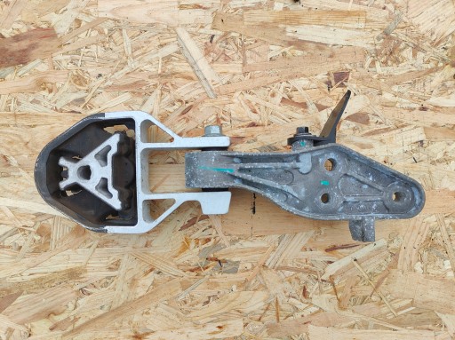 holder engine mount VOLVO XC40 2.0D 32138290