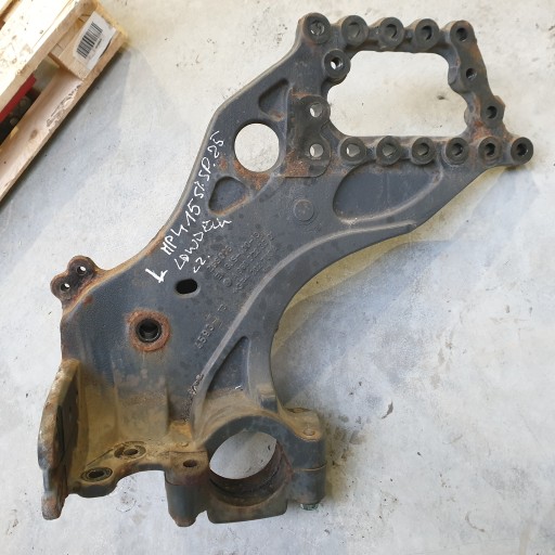 Actros mp4 arocs монтажный кронштейн держатель стабилизатора рамы 9603223301