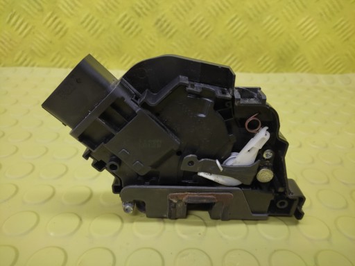 FORD C-MAX lock door right front 7M5AR21812AA