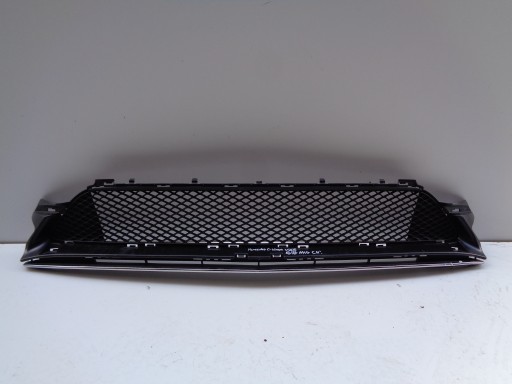 grid of a bumper MERCEDES C-KLASA W205 18- LIFT AMG