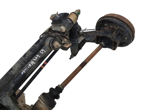 本A-4 2 ② BELKA OŚ ZAWIESZENIE TYŁ TYLNE MOST PARTNER BERLINGO I II 4X4 2002