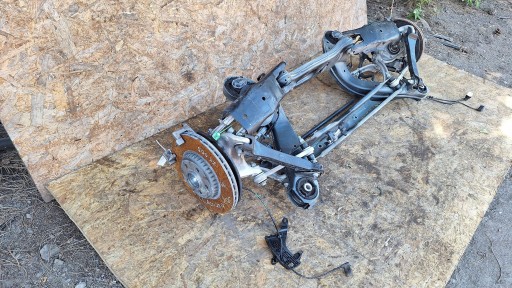 subframe of the arm sususpension rear part KPL A2533508411 MERCEDES E-KLASA W213 2.0D