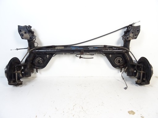 2014-2019 - Nissan juke lift 1.2 бензин підвіска балка задні диски 2011-2019