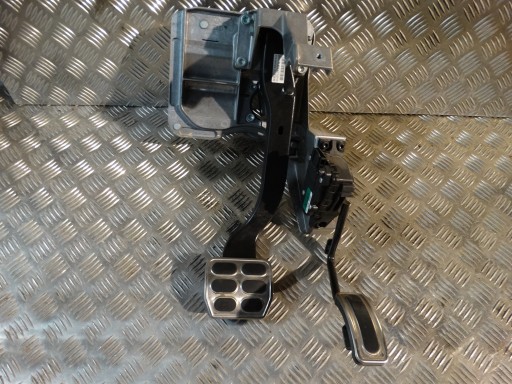 IDEALNE pedale Gas + Bremse BENTLEY GT GTC 1