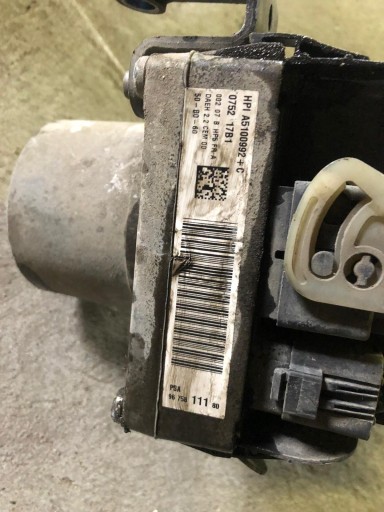 servo pump PEUGEOT 3008 9675811180