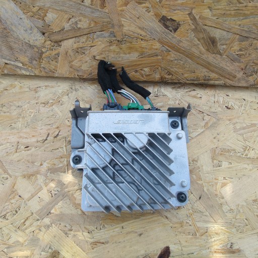amplifier AUDIO BOSE RENAULT MEGANE IV