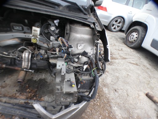 CITROEN C4 II B7 LONGHERONE Destro sinistra quarto LONGHERONE FARTUCH