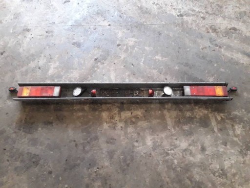 Задній ліхтар напівпричепа S24