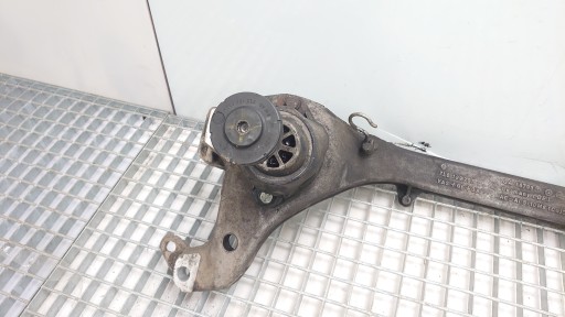 VW TOUAREG and 7L console sider of the engine holder 7L6199207