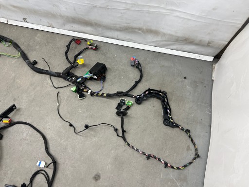 Citroen C5 Aircross 1.5 BlueHDI AUTOMAT bundle wiring of the interior
