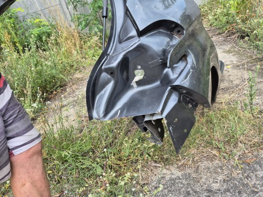 PEUGEOT 208 und 1 12- Radhaus Längsträger rechts heck hinten Kotflügel hinten