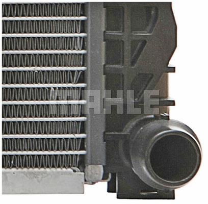 132 000S - Радиатор mahle vw a4/passat cr132000s