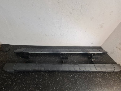 Dodge ram v 1500 bighorn 5.7 hemi - задня частина над задньою частиною в зборі зліва направо