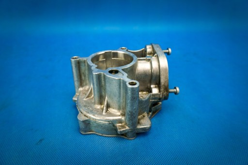 Pompa a vuoto Audi A3 8V Passat B8 06K145100B