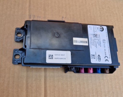 Модуль контролера alfa romeo stelvio 68498697ab