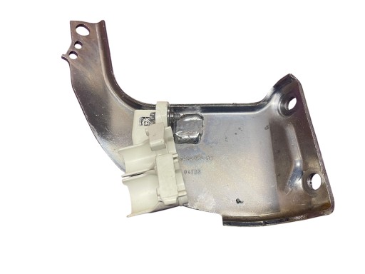 Stütze Halter des Kühlers Gase EGR BMW X5 G05 X6 G06 LCI