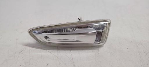 indicatore direzione boczny w parafango Opel Astra K