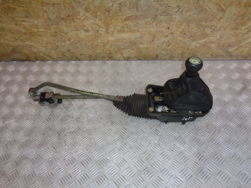 Важіль перемикання передач VW PASSAT B5 FL 1.8 T 00-